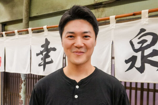 【情熱大陸出演】焼肉幸泉の安龍秀が話題！立石の予約1年待ち店主の経歴と秘伝のタレの秘密とは？